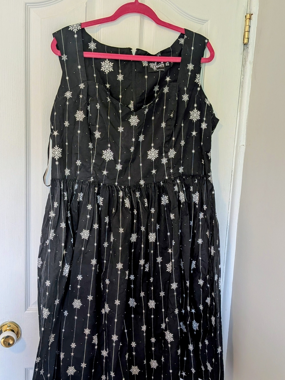 Hell Bunny Black Snowflake Print Dress – 3XL